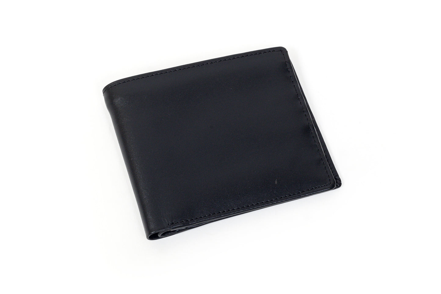 Yuri, the slim wallet.