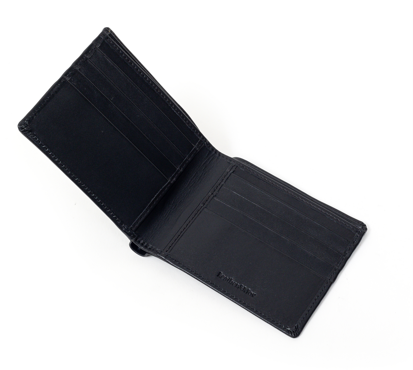 Yuri, the slim wallet.