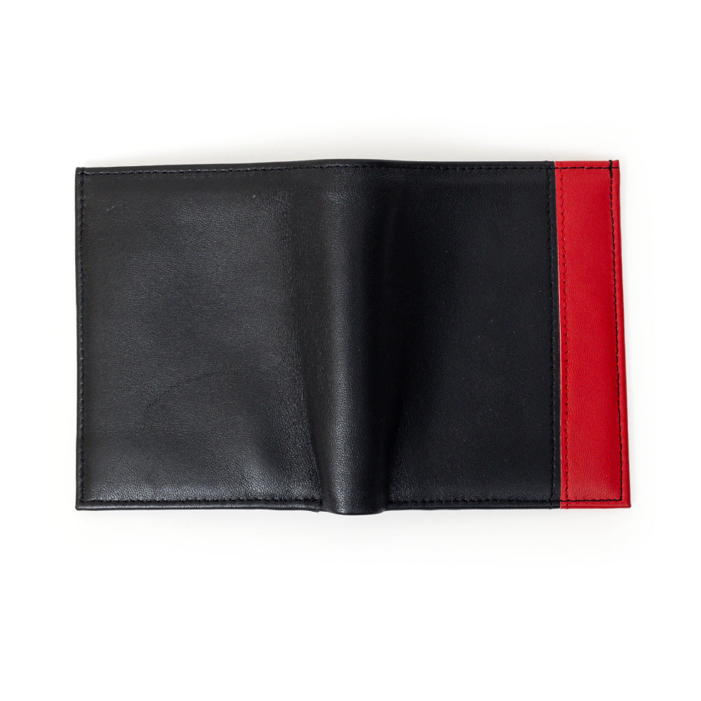 Stride, the dual colour fashion wallet.