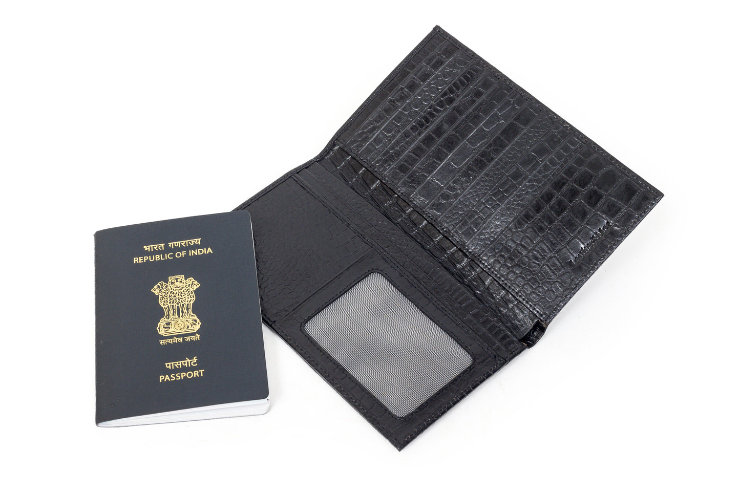 World Traveller, Unisex Travel Wallet by Leather & Mor.