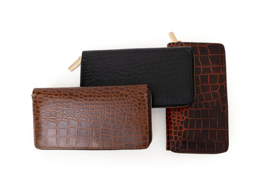 The Croc, ladies leather wallet.