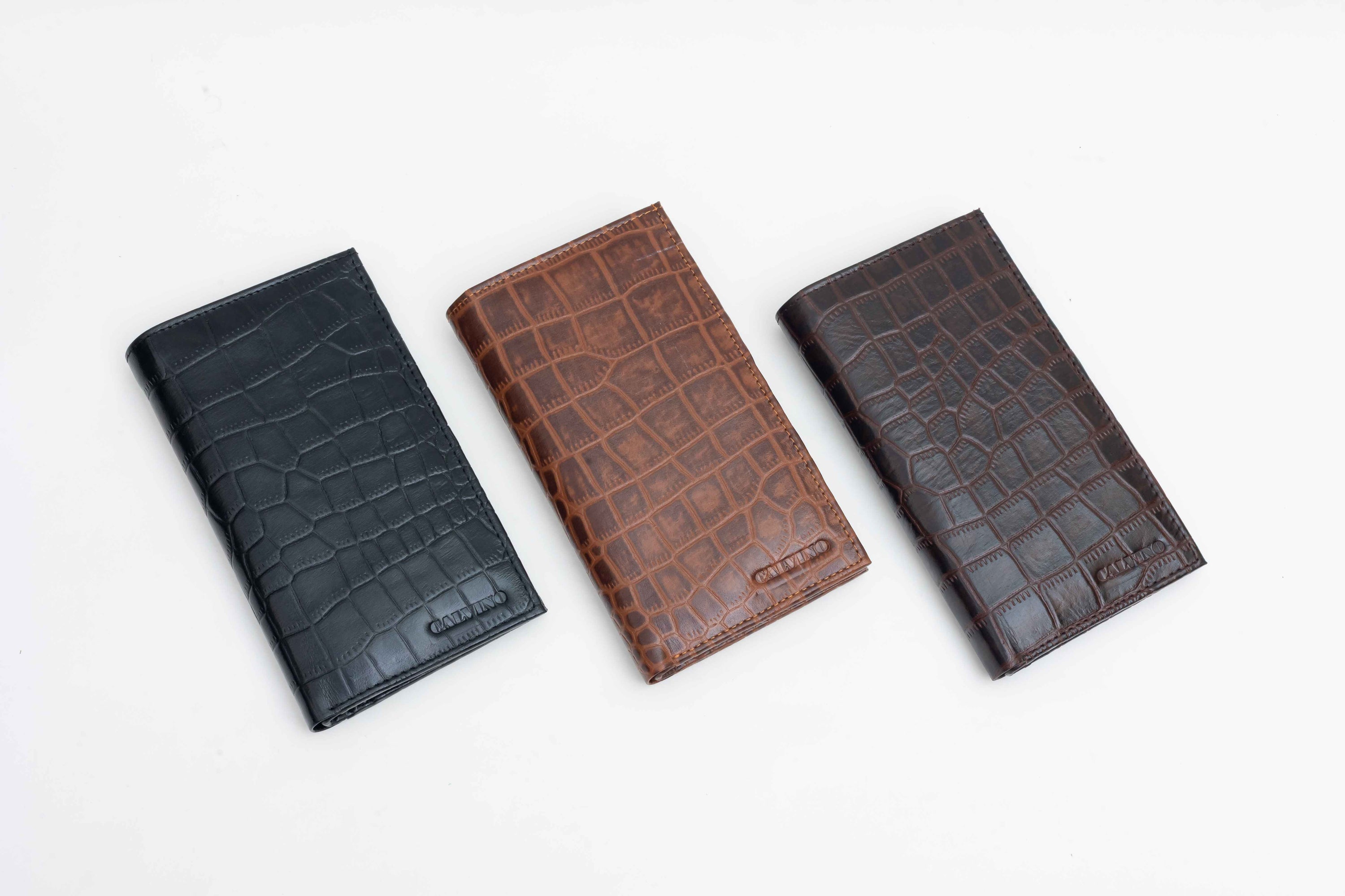 Unisex Leather Travel Wallet.