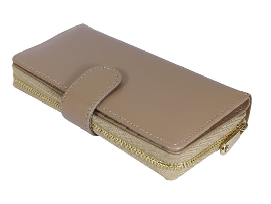 Vesper, The Beige Wallet.